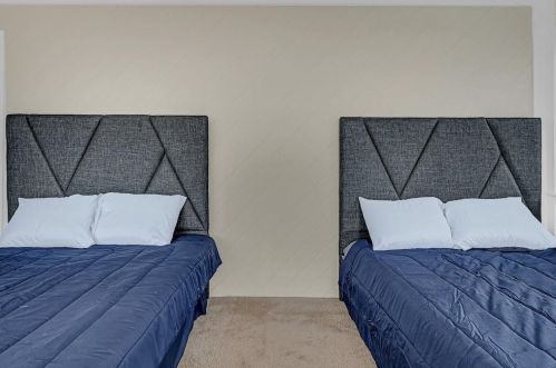 13501 Northshore Dr, Montgomery TX 77356-5371 exterior