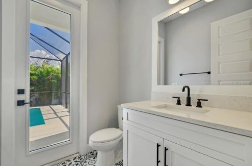 3902 Obispo St, Tampa FL 33629-7828 exterior