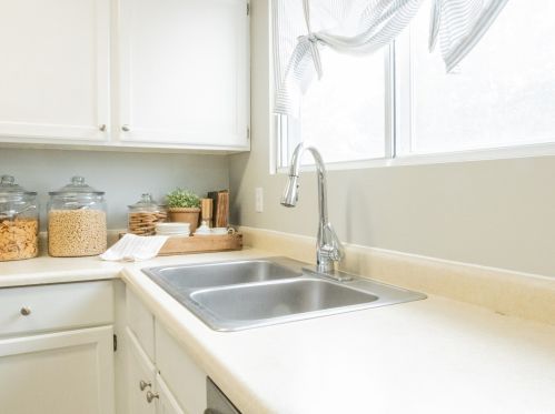 3058 Linton Dr, Taylorsville UT 84088-4632 exterior