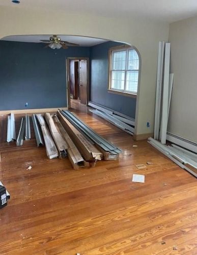 294 Rhode Is Ave, Woonsocket RI 02895-5576 exterior