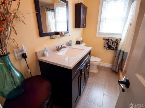 51 Brookside Ave, Old Bridge NJ 08857-3831 exterior