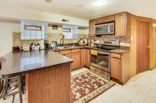 2513 Walton St, Chicago IL 60622-4510 exterior