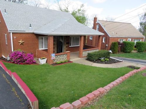 705 Elwell Ave, Pittsburgh, PA 15122-1122