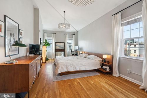 503 22nd St, Philadelphia PA  19146-1256 exterior