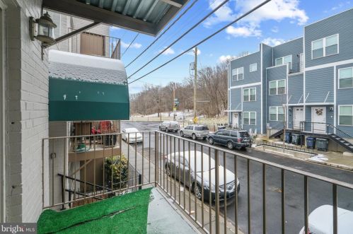 2201 Hunter Pl, Washington DC 20020-4385 exterior