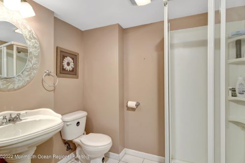 19 Cres Rd, Old Bridge NJ 08857-4101 exterior