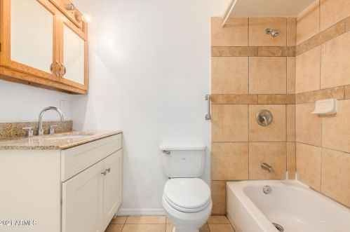 2638 47 Dr, Phoenix AZ 85031-1407 exterior