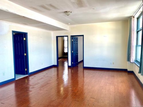 26 North St, Middletown, NY 10940-5011