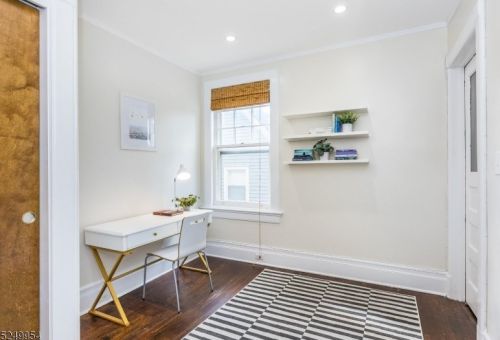 181 Smt Ave, Montclair NJ 07043-1817 exterior