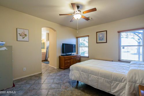 1700 Park Ave, Chandler AZ  85225-1687 exterior