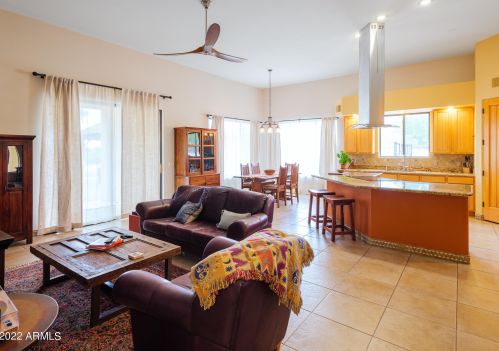 26506 11th Ave, Phoenix AZ  85085-1894 exterior