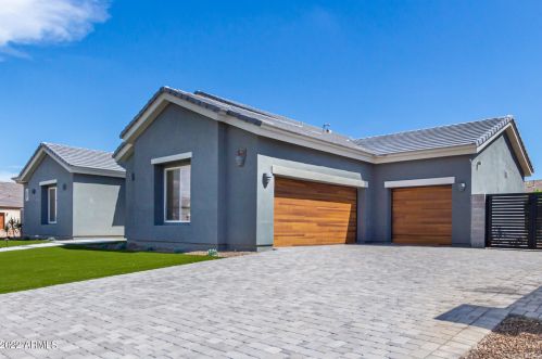 2467 Hawken Pl, Chandler AZ  85286-1105 exterior