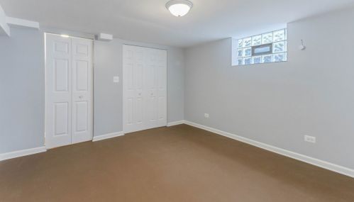 8150 Sacramento, Chicago IL 60655-2302 exterior