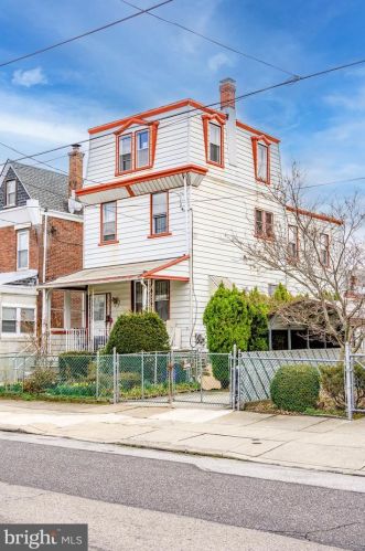 5435 American St, Philadelphia PA 19140-5726 exterior