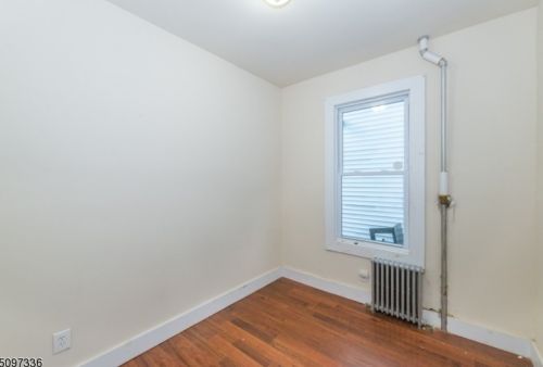 71 Mercer St, Paterson NJ 07524-2426 exterior