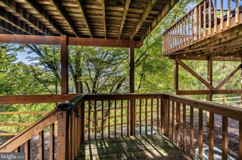 36 Linda Ln, Chester PA 19014-1870 exterior