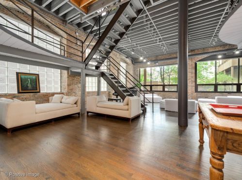 420 Grand Ave, Chicago IL 60612-1144 exterior