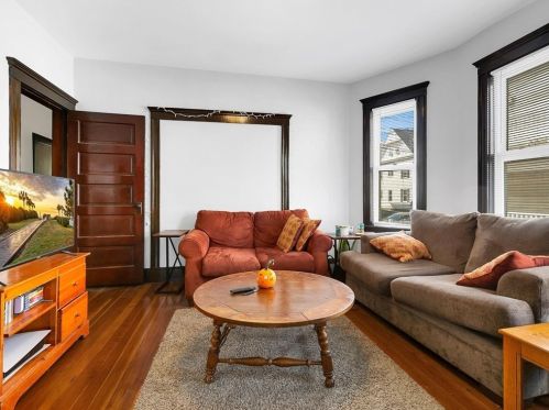 82 Elmira St, Boston MA exterior