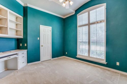 916 Mccoy Dr, Irving TX 75062-8003 exterior