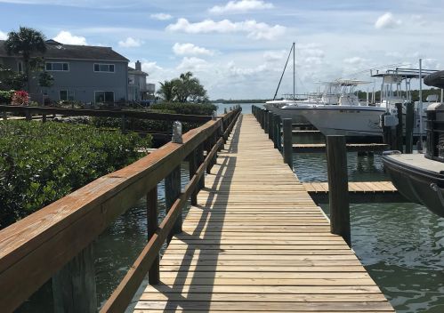 2490 Harbour Cove Dr, Fort Pierce FL  34949-1561 exterior