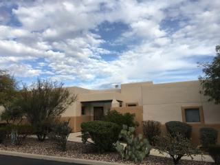 1147 Avenida Del Cardenal Rojo, Tucson, AZ 85745-5026