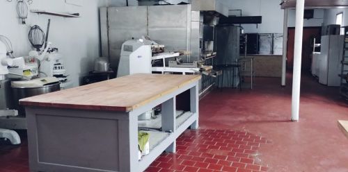 27 Pulaski St, Ware MA 01082-1474 exterior