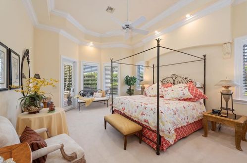 3140 Leeward Ln, Naples FL 34103-4036 exterior