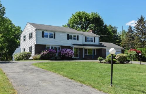 7 Highland Ter, Danvers, MA 01923-1403