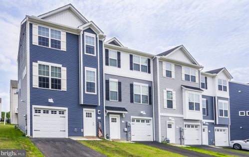 202 Ctr St, Hanover PA 17331-2829 exterior