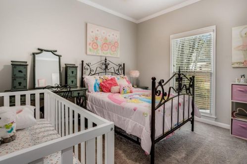 2884 Cravey Dr, Atlanta GA  30345-1420 exterior