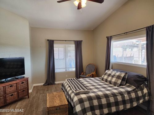 5653 Ballantry Dr, Tucson AZ  85746-1397 exterior