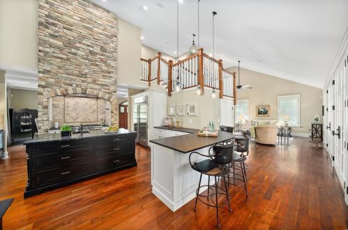 230 Essex Ave, Saint Louis MO 63122-3627 exterior