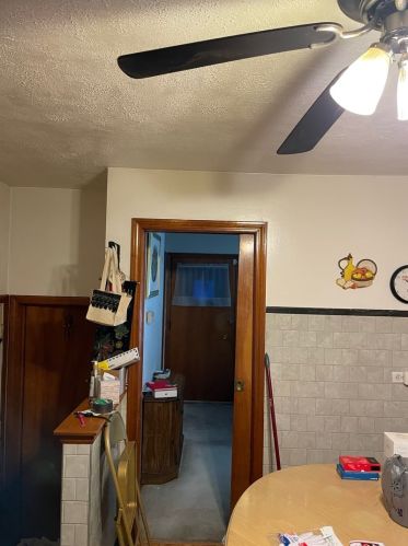 1913 93 St, Chicago IL 60643-6358 exterior