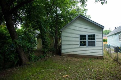 944 Hubbard St, Atlanta GA 30310-3136 exterior