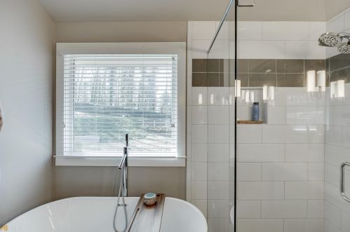 1485 Harts Mill Rd, Atlanta GA  30319-1824 exterior