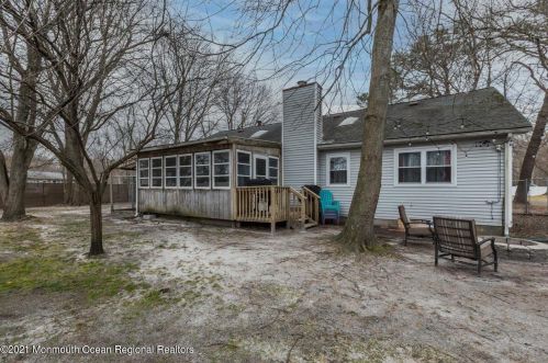 54 Morris Blvd, Berkeley Township NJ 08721-3555 exterior