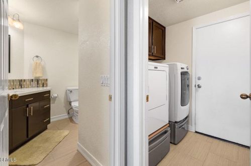 1840 Ivanhoe Ave, Oxnard CA  93030-8732 exterior