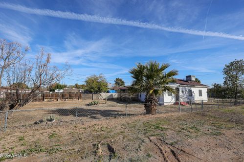 6250 13th St, Phoenix, AZ 85014-1735