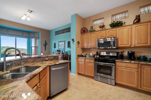 1817 Calle Casas Lindas, Green Valley AZ 85622-8042 exterior