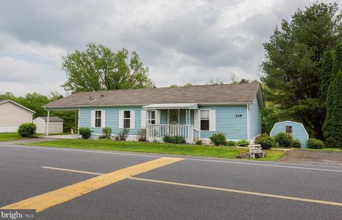 518 Pheasant Ridge Cir, Lancaster, PA 17603-2135