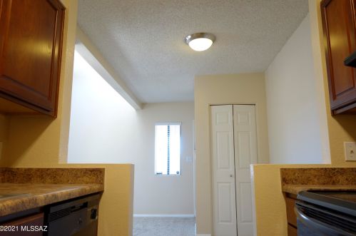 1745 Glenn St, Tucson AZ  85719-2740 exterior