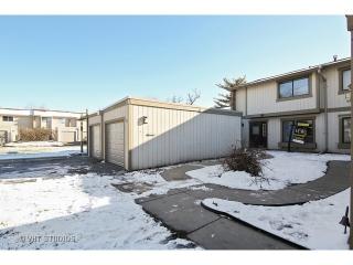 1063 Cascade Dr, Aurora IL  60506-1330 exterior