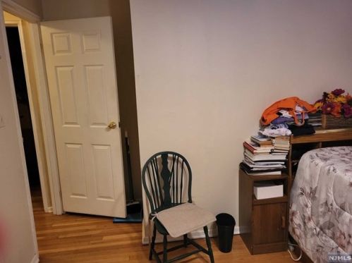 16 Rolling Ridge Rd, Montvale NJ  07645-1561 exterior