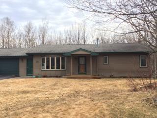 1709 Trail Dr, Duluth, MN 55803-1536