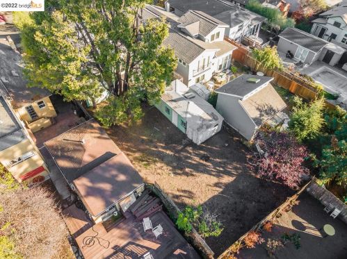 1334 Martin Luther King Jr Way, Berkeley CA 94704-1914 exterior