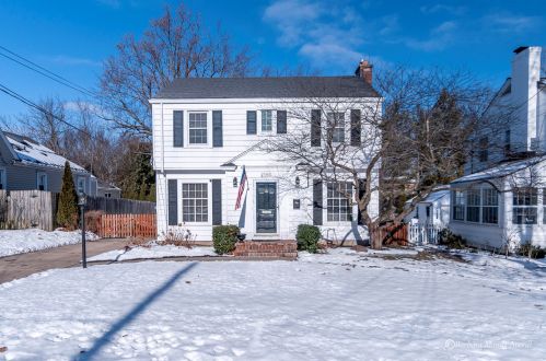 2151 Academy Dr, Grand Rapids, MI 49503-3901