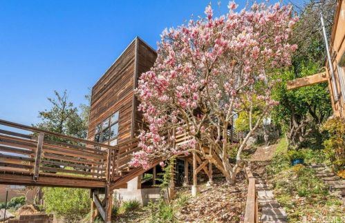 1510 Grizzly Peak Blvd, Berkeley CA 94708-1741 exterior