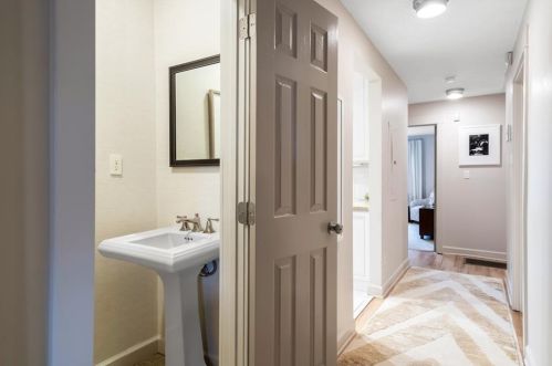 668 Kennesaw Ave, Atlanta GA 30308-2710 exterior