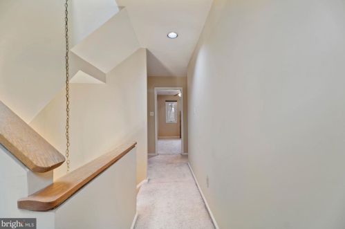 216 Northbrook Dr, Media PA 19063-5124 exterior