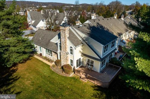 195 Daylesford Blvd, Berwyn, PA 19312-2527